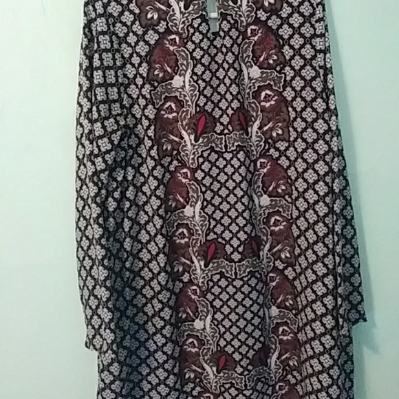 Dress - Picture 5 of 5